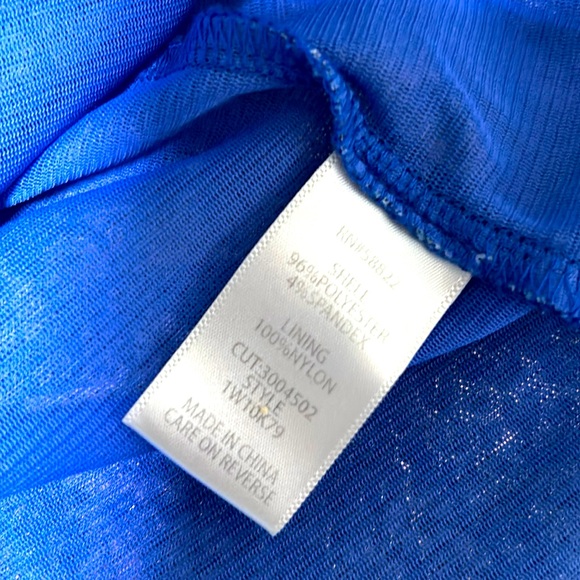 Woman’s short sleeve blue blouse Max Studio 1x - Picture 4 of 6